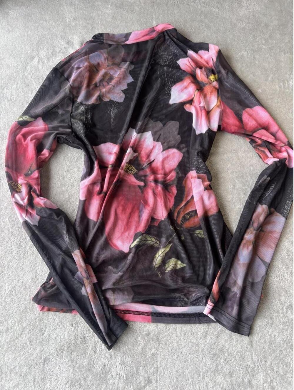 Ted Baker London Lisanna Dark Floral Mesh Top - Size 1 (US 4 / Small)
